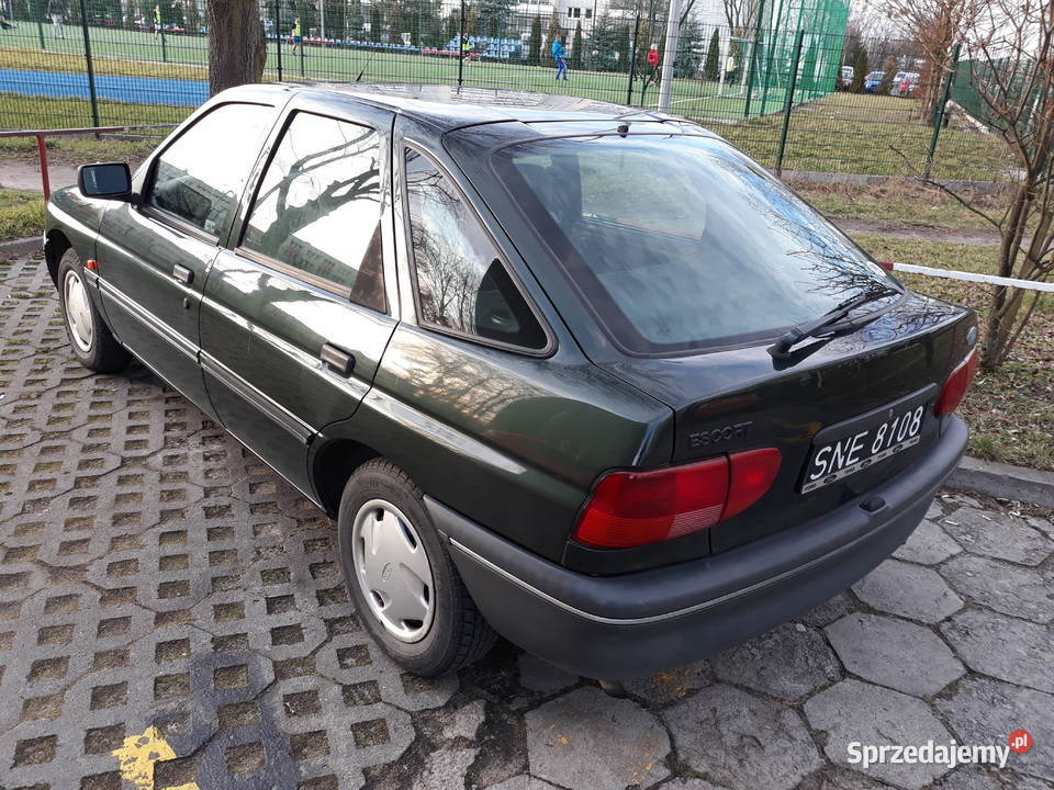 Ford Escort 13 1994r Piaseczno sprzedam
