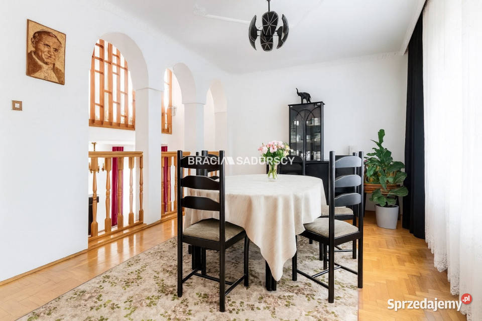 Dom wolnostojący Zabierzów Krakowska 240m2