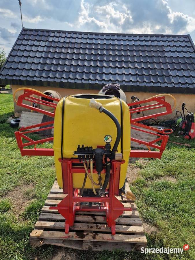 Opryskiwacz polowy nieuszkodzony sprzedam