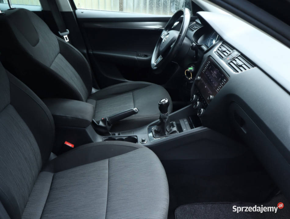 Skoda Octavia 18 TSI radio Piaseczno