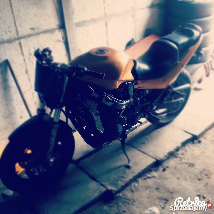 Sprzedam Ścigacz Suzuki GSX 600f Starachowice