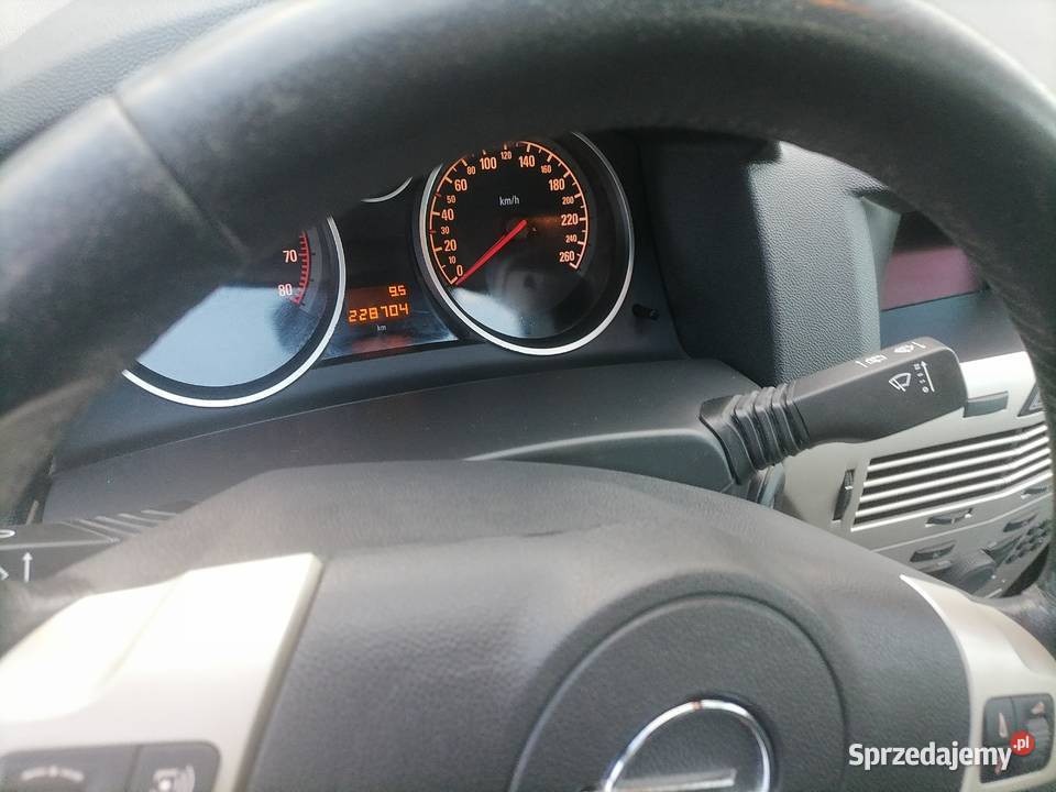 Opel Astra H 16 benz 116 2008 Piotrków Trybunalski