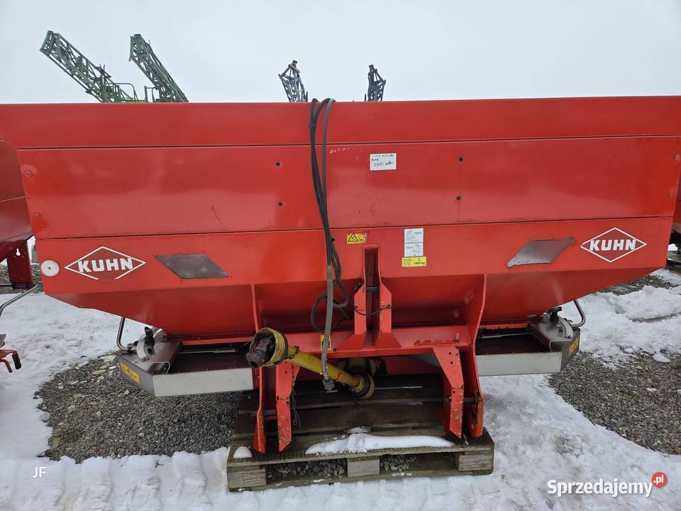 Rozsiewacz KUHN MDS 1131 w Ładnym Stanie Duży Rolnictwo Gąsewo