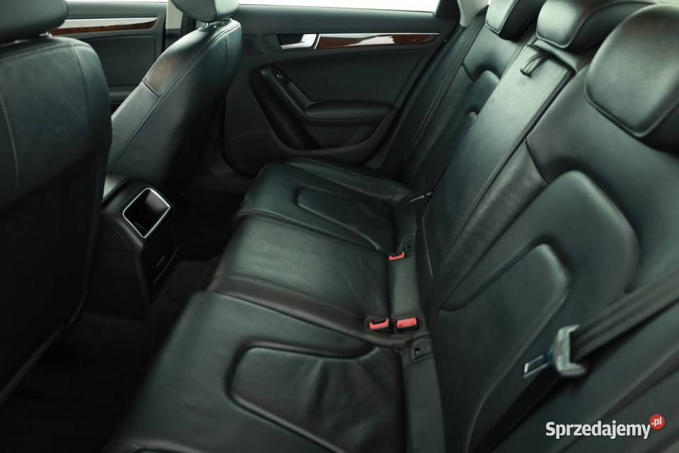 Audi A4 20 TDI hak Piaseczno