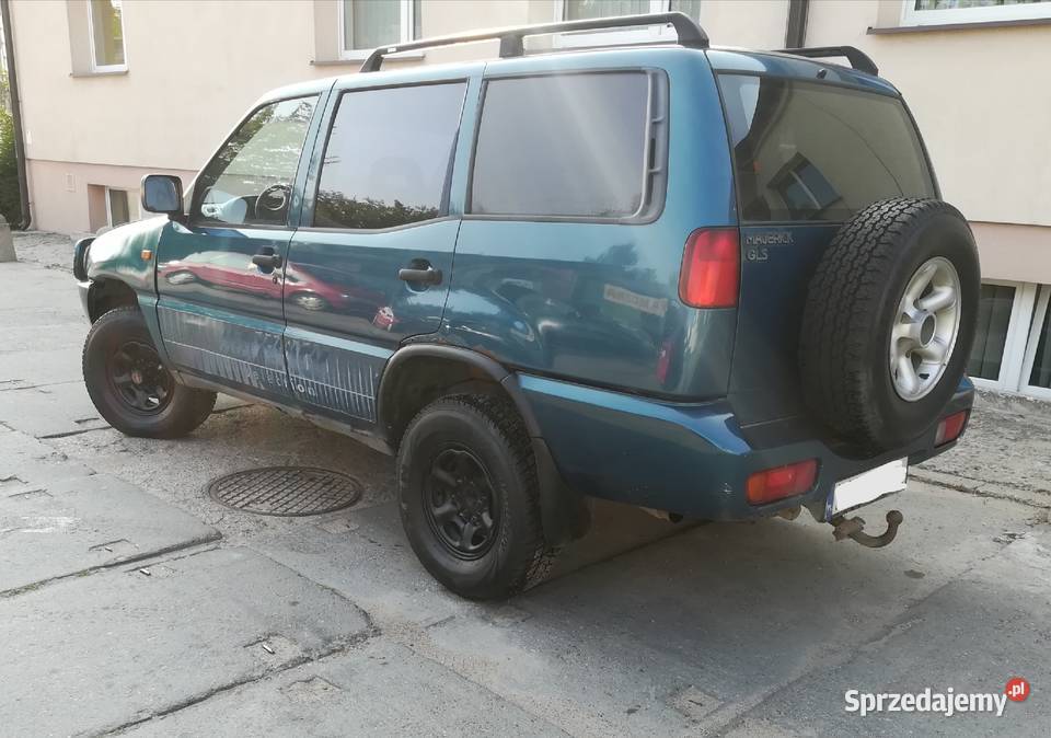 Ford Maverick Nissan Terrano 27 td 4x4 z Terenowy Białystok