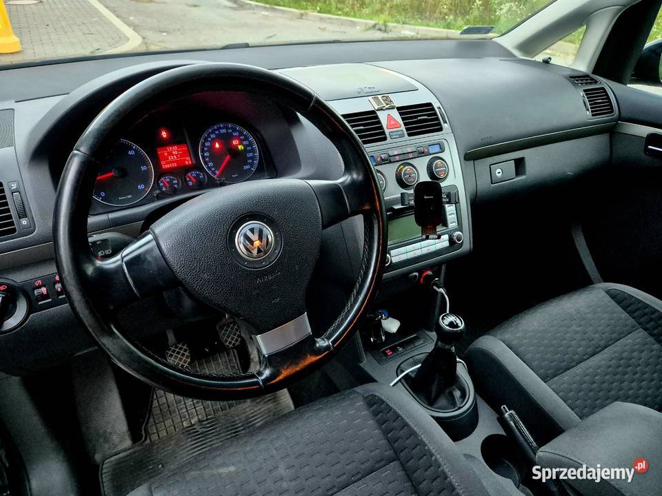 Volkswagen Touran I 20 TDi 140 Trendline MP3