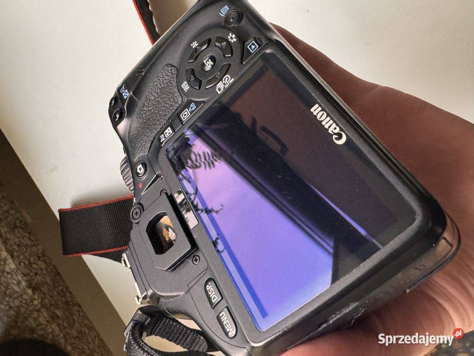 Canon EOS 550D EFS 1855mm EFS 55250mm IS