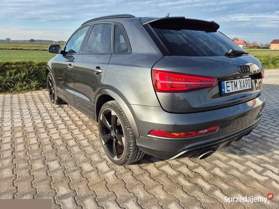 Audi RS Q3 25 benzyna 340 2015r Wyjątkowy pełny VAT RS Q3 Czerniewice sprzedam