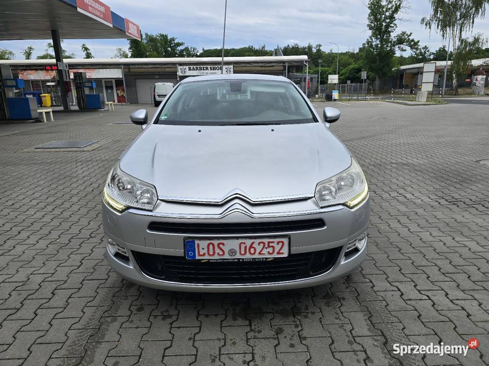 Citroen C 5 16 benzyna 156 Ks 1 wlasciciel 174