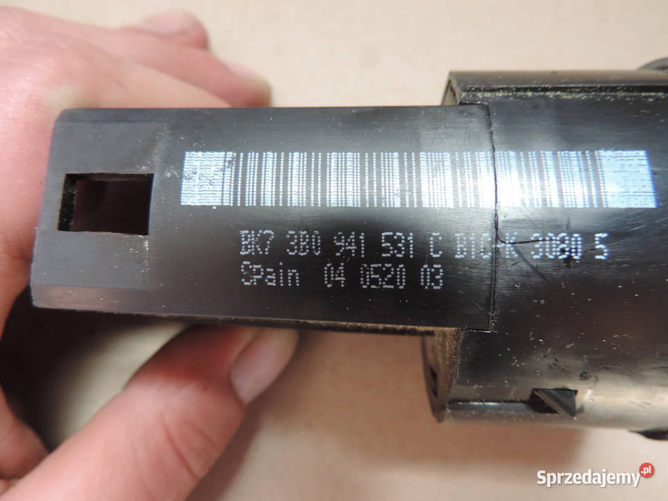 WŁĄCZNIK ŚWIATEŁ SKODA OCTAVIA 3B0941531C