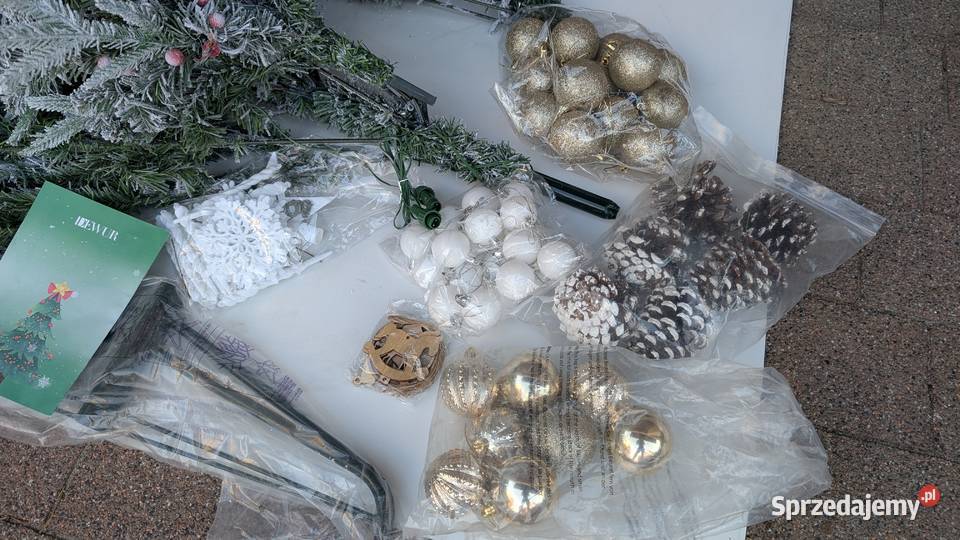 Choinka sztuczna DEWUR 210 ozdoby Jadowniki sprzedam