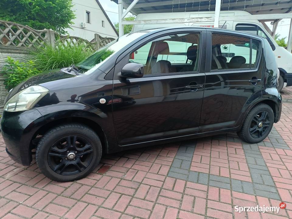 Daihatsu 4x4 Sirion 13 benzyna AWD Bierawa