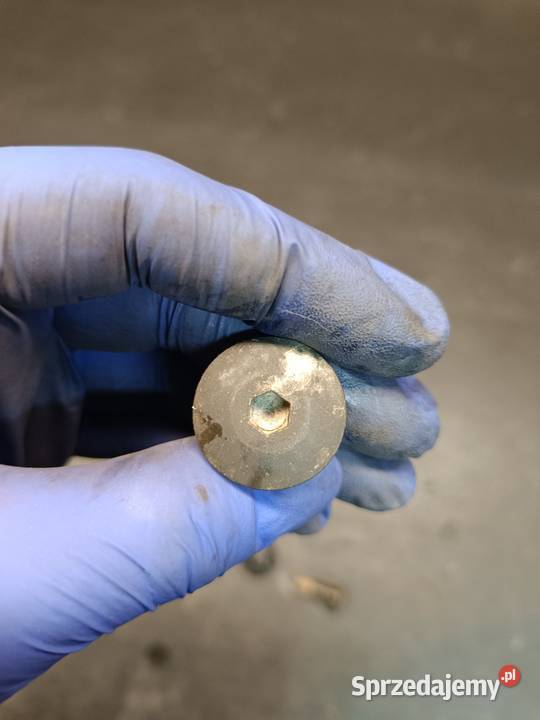 Śruba śruby pokrywa głowicy głowica silnik Gołaczewy