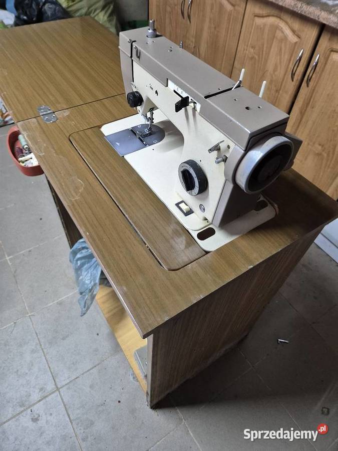 Maszyna do szycia Owerlok