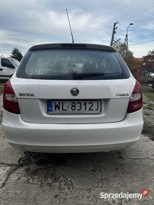 Skoda Fabia II kombi 14 MPi nieuszkodzony sprzedam
