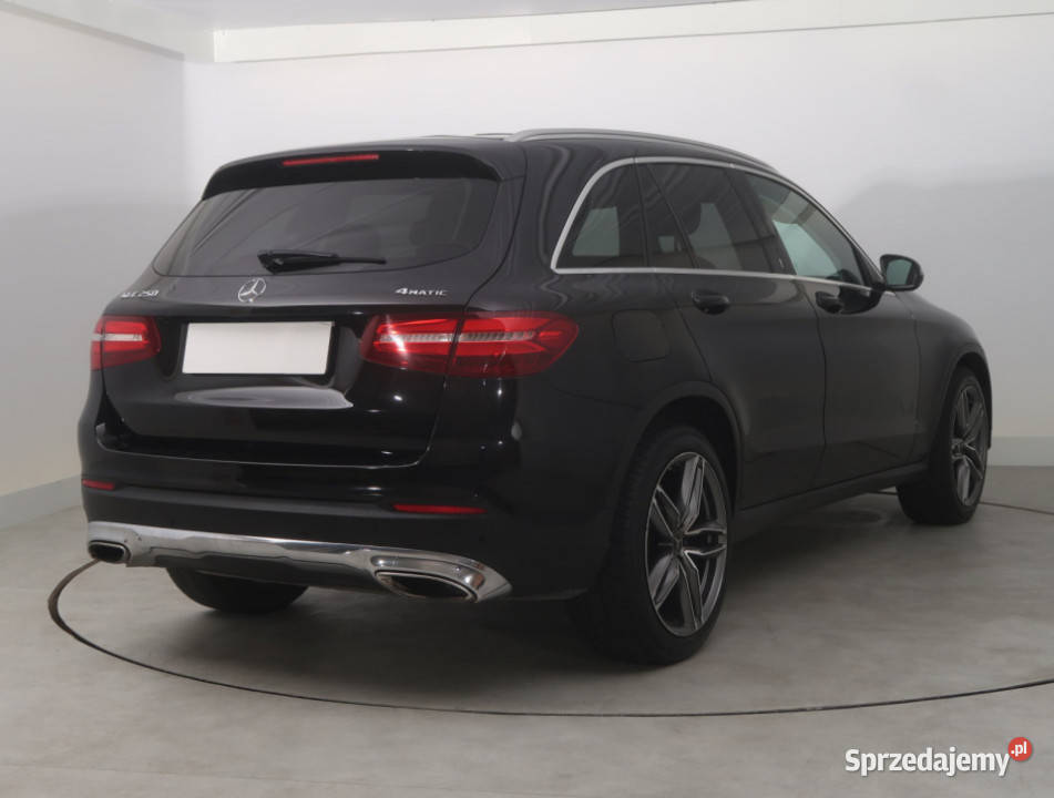 Mercedes GLC GLC 250 4MATIC Rok produkcji 2016 Bielany Wrocławskie sprzedam
