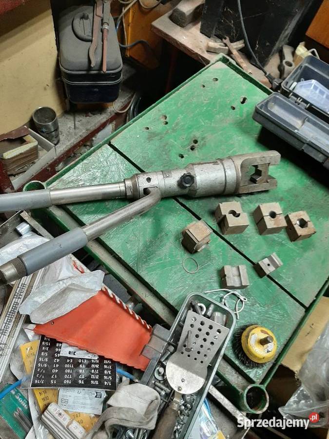 Praska hydrauliczna zaciskarka do przewodów prl