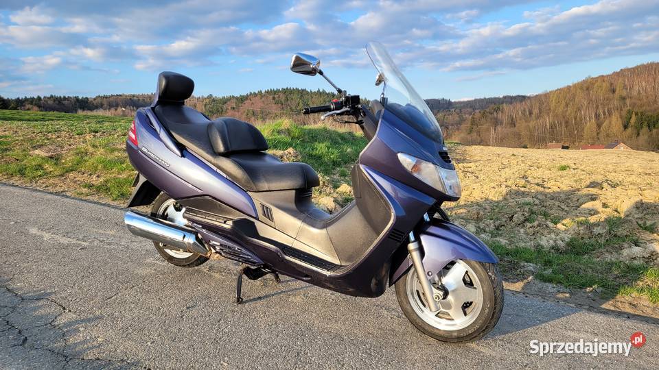 Suzuki Burgman AN 400 2002r Rok produkcji 2002 podkarpackie Połomia sprzedam