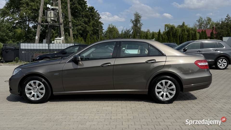 Mercedes E200 Niski Przebieg Super Stan 1 benzyna Klasa E Krośniewice