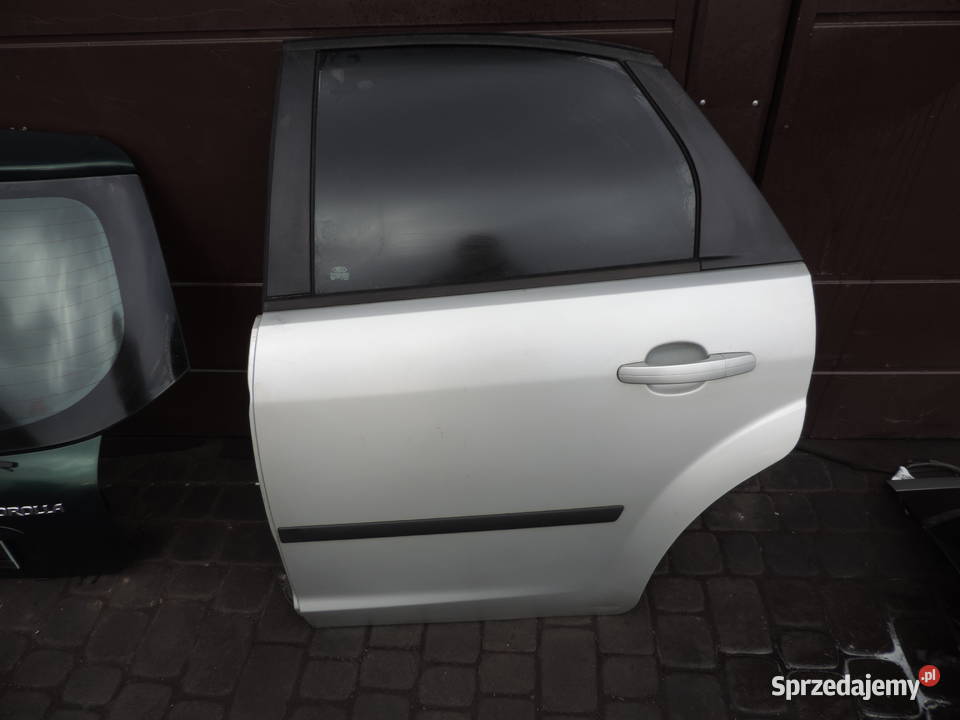 FORD FOCUS MK2 5D HB DRZWI LEWY TYŁ KOLOR O3 Nowy Sącz sprzedam