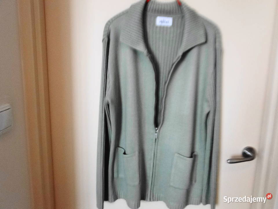 Oliwkowy kardigan 4042 na suwak 2 kieszenie Warszawa