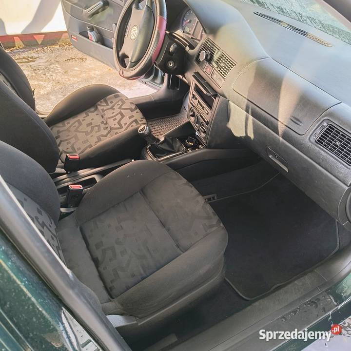 VW Golf 4 1999 benzyna 1390cm3 Bydgoszcz