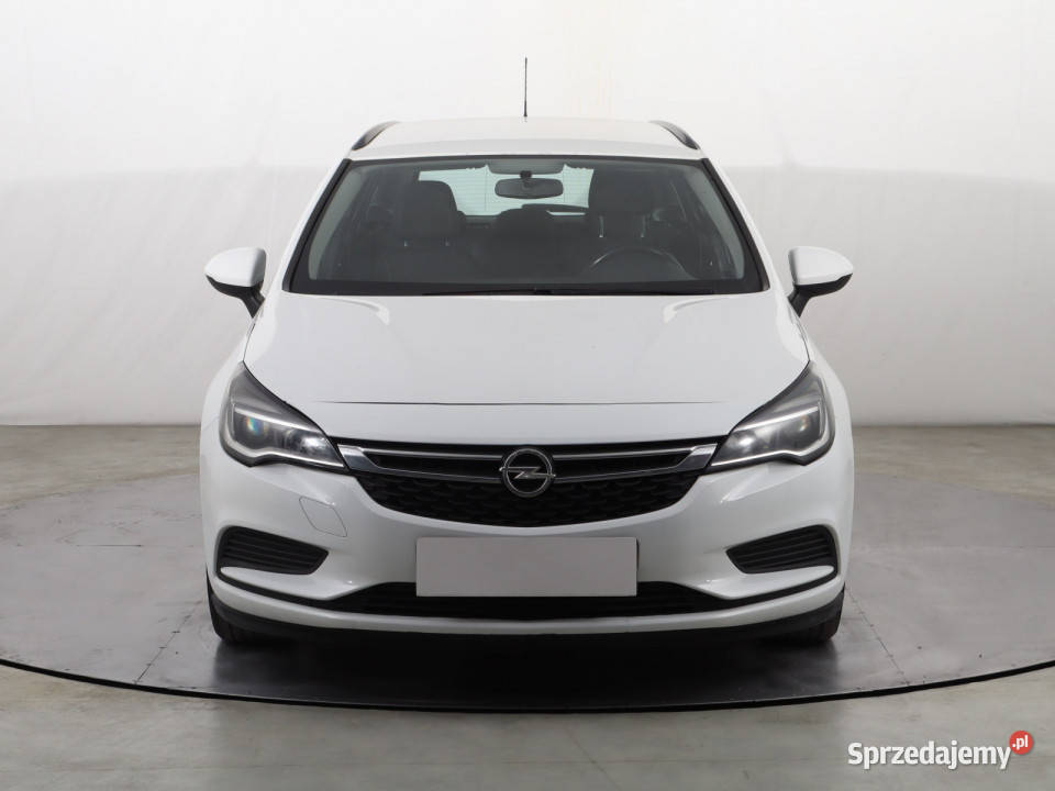 Opel Astra 14 T biały sprzedam