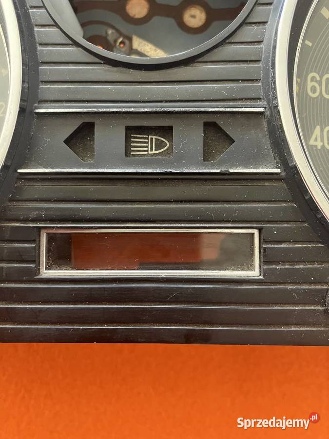 Mercedes W114115 licznik