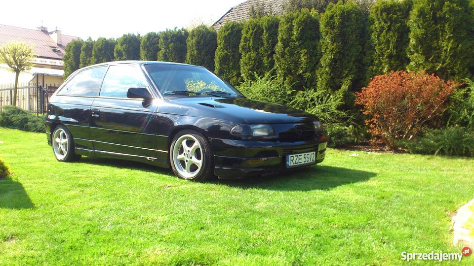 Opel Astra GSi Rok produkcji 1993 Rzeszów