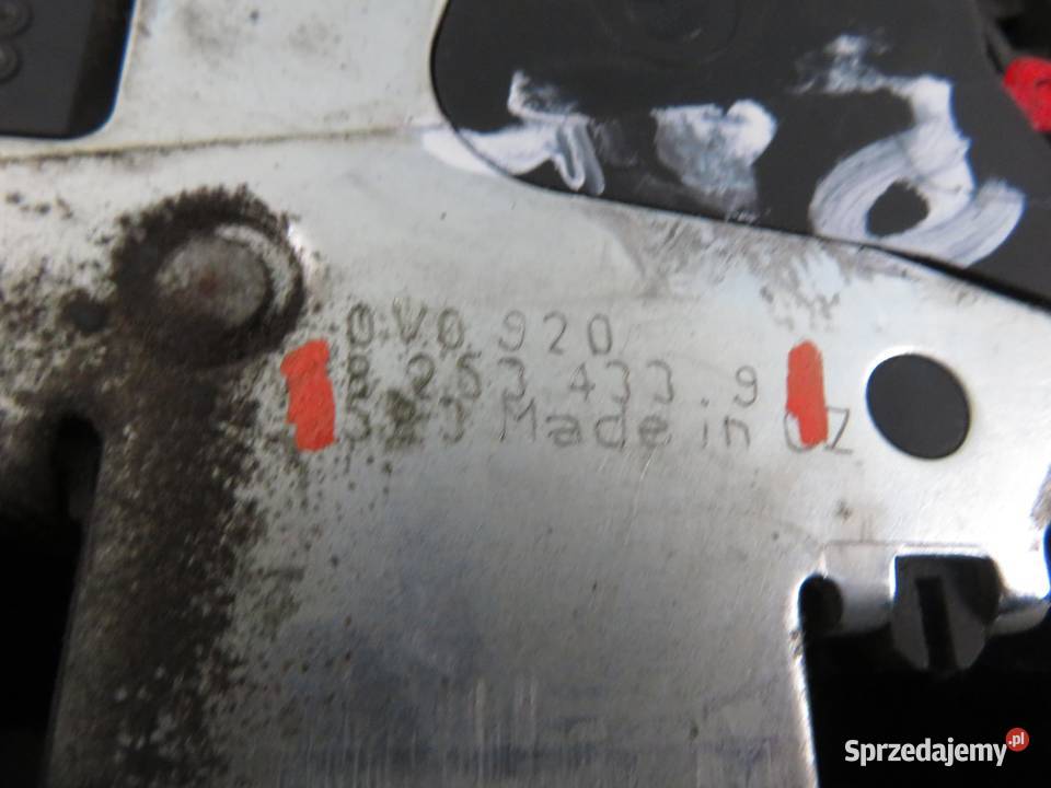 ZAMEK PRAWY PRZEDNI BMW 3 Compact E46 82534339 sprzedam