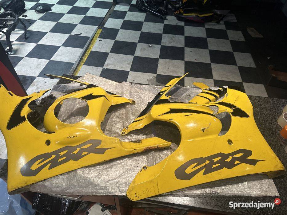 Bok Boczek Osłona Prawa Lewa Honda CBR 600F 600 Poznań