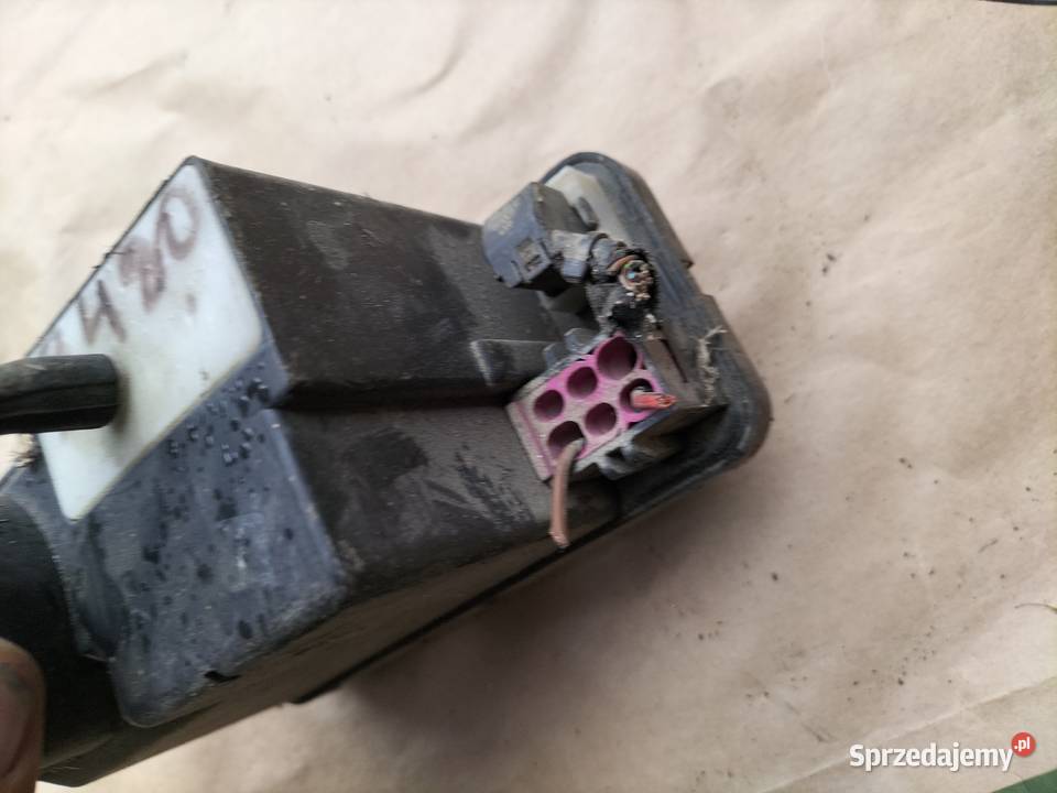 AUDI 100 A6C4 A6C4 4A0862257C POMPA Pompka Kamień-Kolonia sprzedam