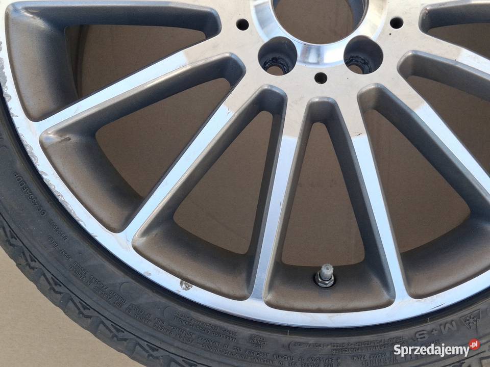 MERCEDES AKLASA W176 FELGA ALUFELGA 18 5X112 75J Średnica 18" Bieleń