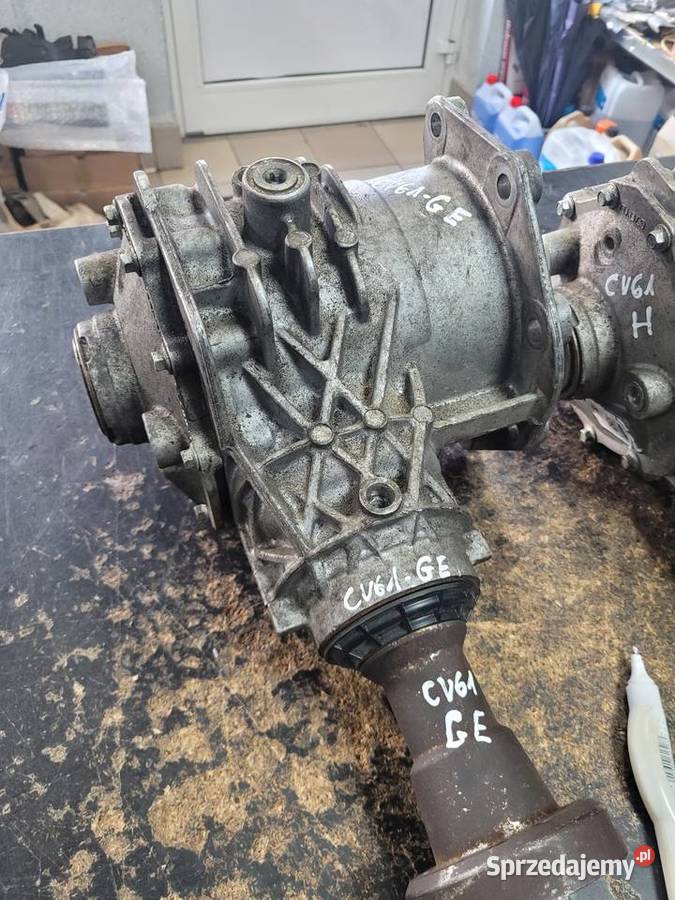 REDUKTOR FORD CV617L486GE CV617L486HG Pozostałe