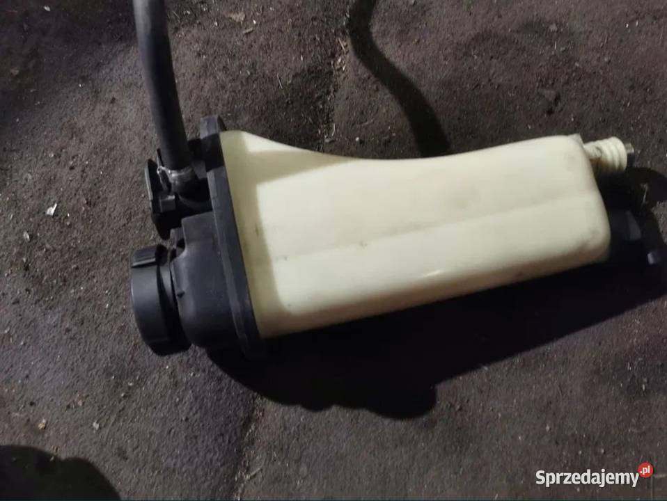 Zbiorniczek wyrównawczy BMW e38 osobowe Żory