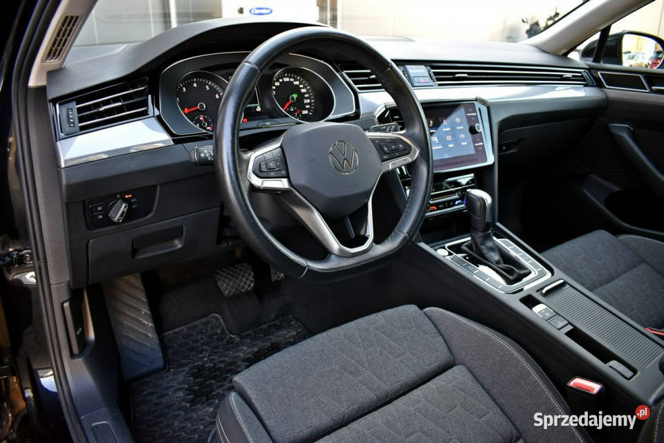 Volkswagen Passat Bezwypadkowy Salon Polska Łódź