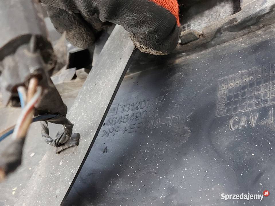 OPEL CORSA C LIFT 04r Zderzak tył tylny 5D Kielce