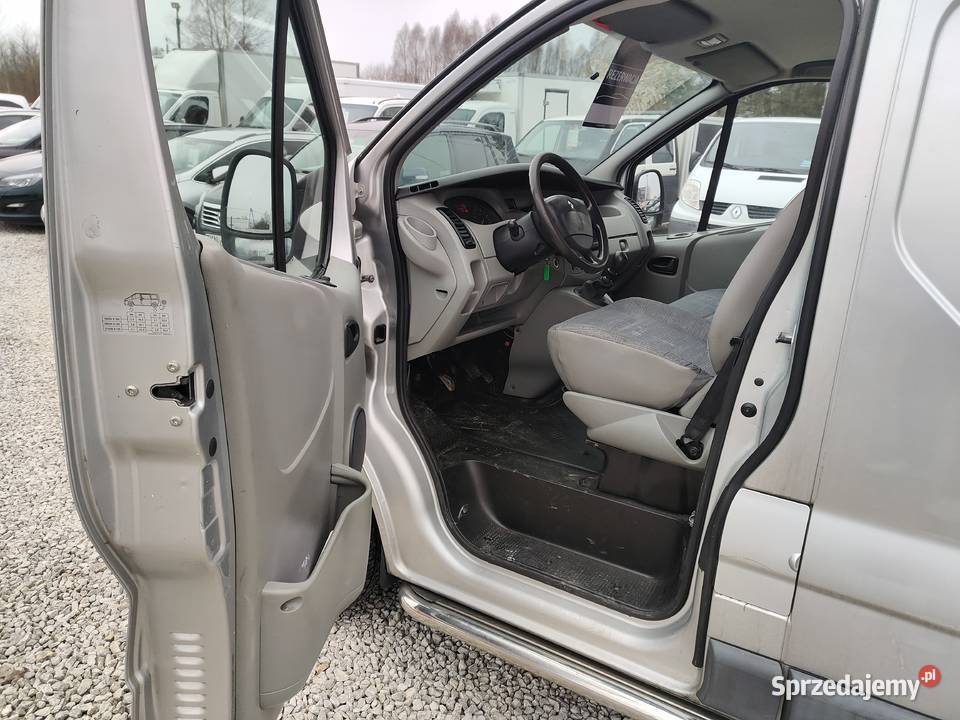 Renault Trafic 2010 r