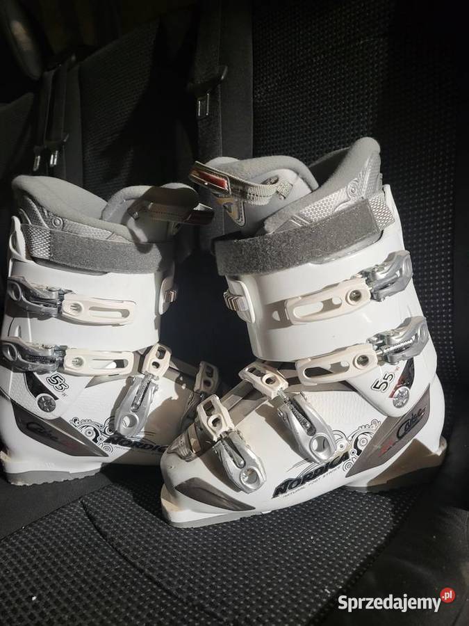 Buty narciarskie damskie o rozmiarze 385 Otmuchów