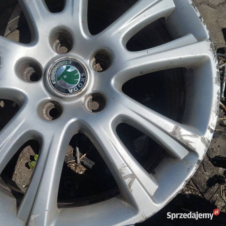 Felgi Aluminiowe Skoda RS 2 aluminiowe Mrozów sprzedam