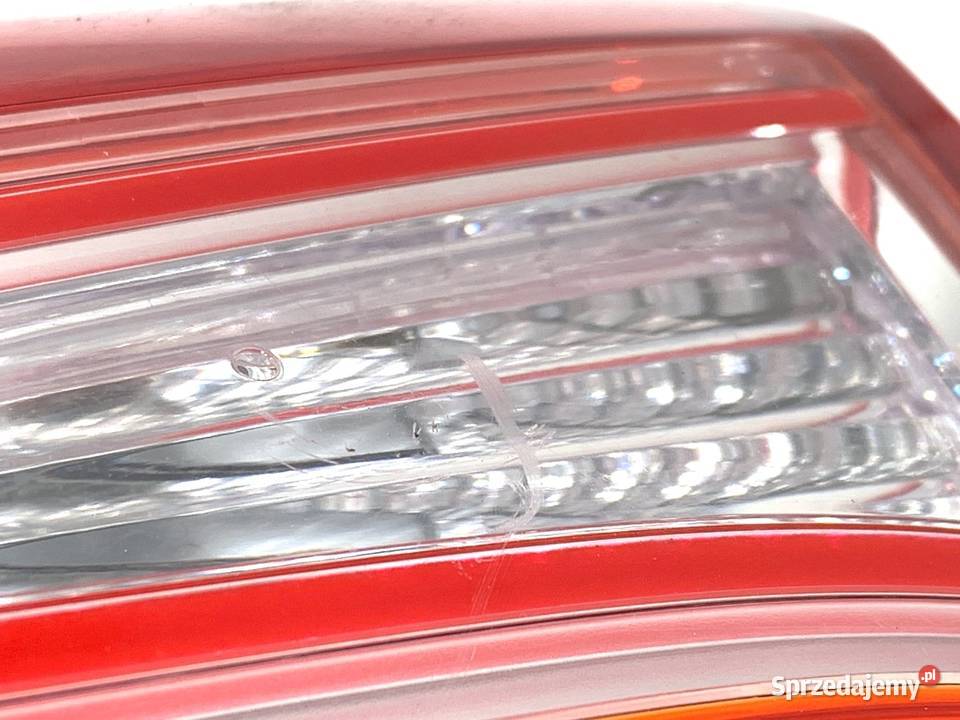 LAMPA TYŁ PRAWA WEWNĘTRZNA KIA SPORTAGE III osobowe Lampy tylne