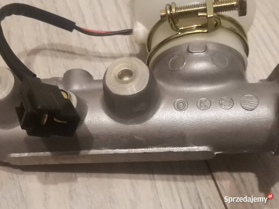 DAIHATSU ROKY SUV F70 F75 F80 F85 POMPA Międzychód