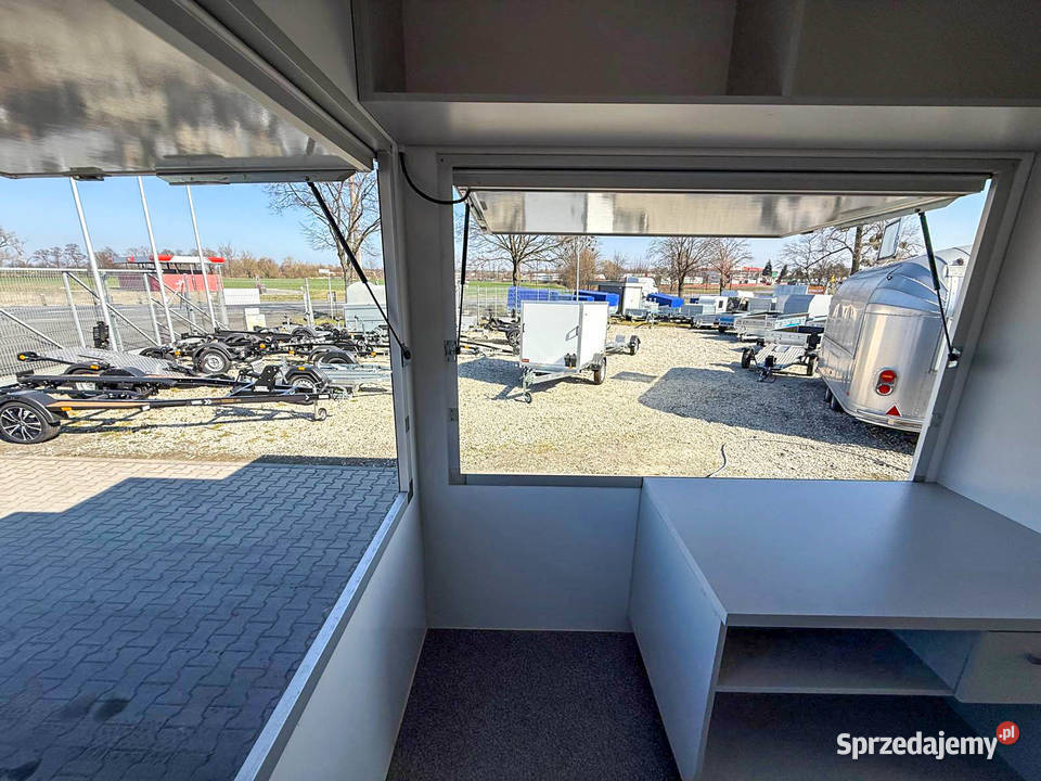 Przyczepa gastronomiczna kebab gotowy biznes Kotlin