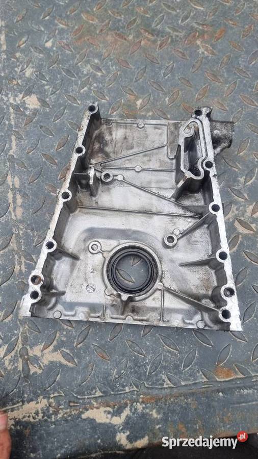 Pokrywa rozrzadu silnika m104 Bełżyce
