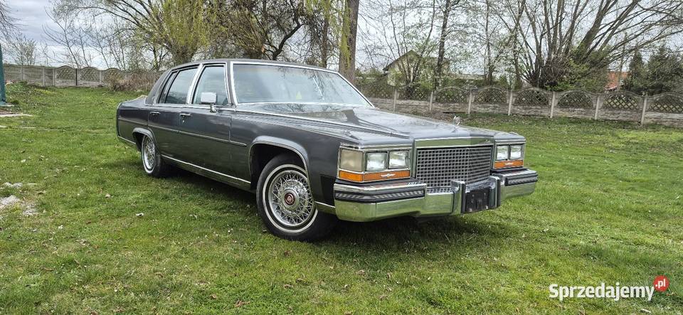 Cadillac brougham v8 lakier metallic Brougham Namysłów