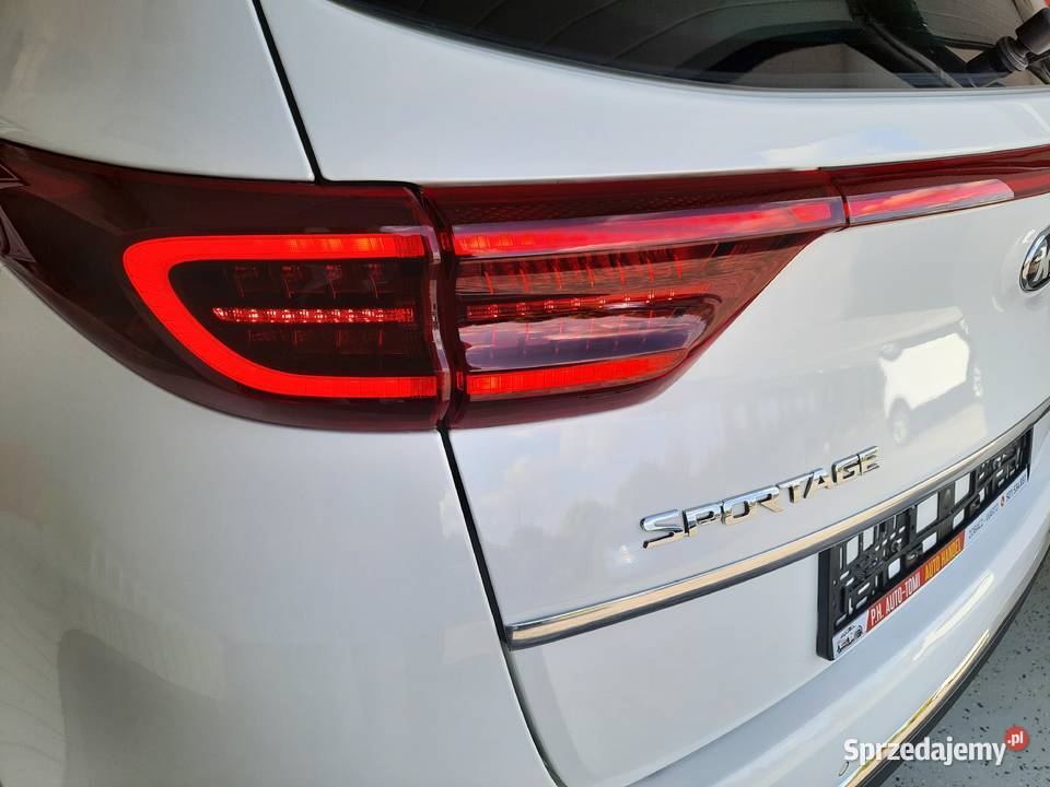 Kia Sportage 16GDI 132 2019r światła przeciwmgielne Kleszczów