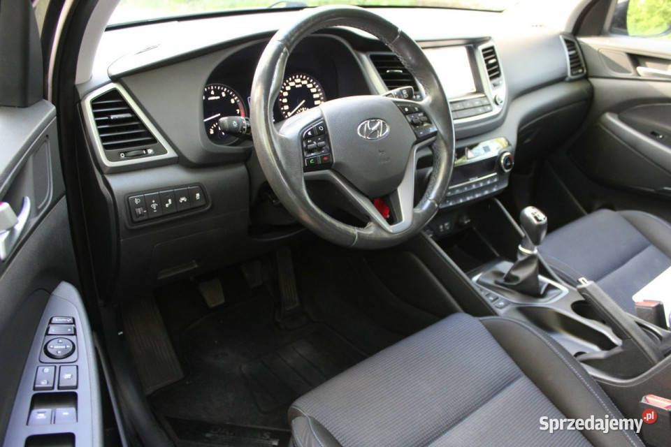 Hyundai Tucson Benzyna 124 Wyposażenie aluminiowe felgi Lubań