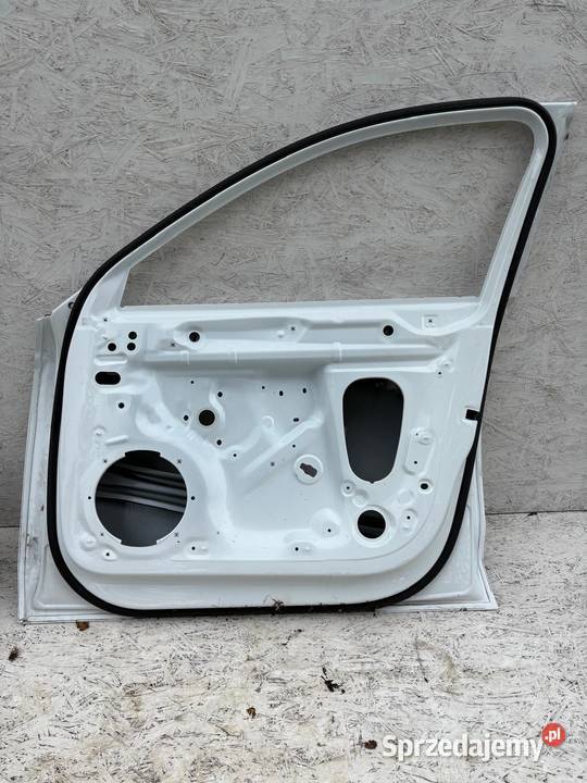 AUDI A4 B9 8W 1620 DRZWI PRAWY PRZÓD 8W0831052 osobowe Drzwi Jabłonna sprzedam