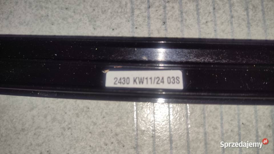 AUDI A4 B9 LISTWA OZDOBNA DACHU NOWA 8W0837644D Listwy i nakładki Włoszczowa sprzedam
