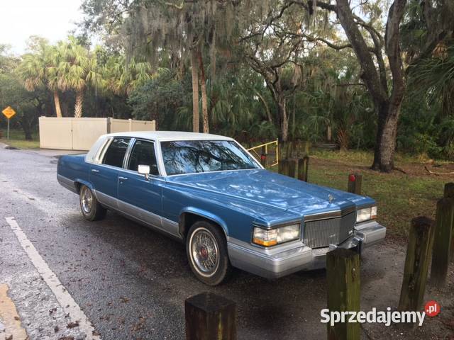 Cadillac antyk na sprzedaz Brougham Wieluń